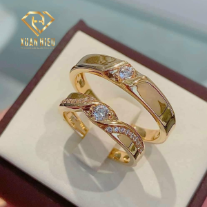 mua-nhan-kim-cuong-cho-ban-gai-can-luu-y-gi-de-chon-dung-chiec-nhan-trong-mo