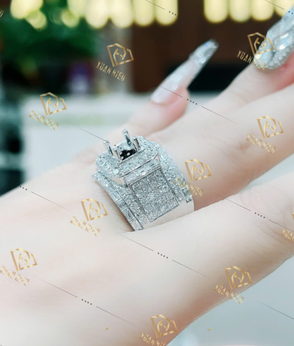 Nhẫn kim cương Nam 42 (CVD)